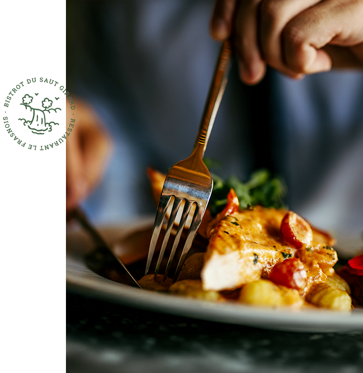 Le restaurant - Le Bistrot Du Saut Girard - restaurant BARESIA-SUR-L'AIN